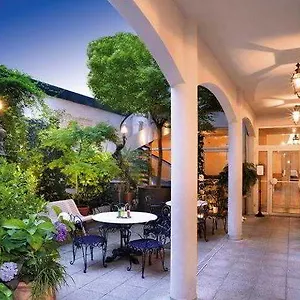Gloria&avenue *** Lourdes